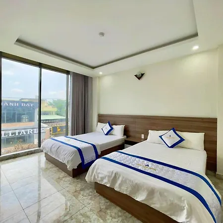 Khach San Tran Long Hotel